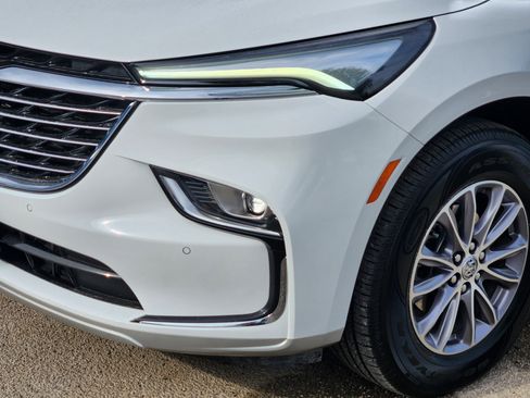 Certified 2024 Buick Enclave Essence image 9