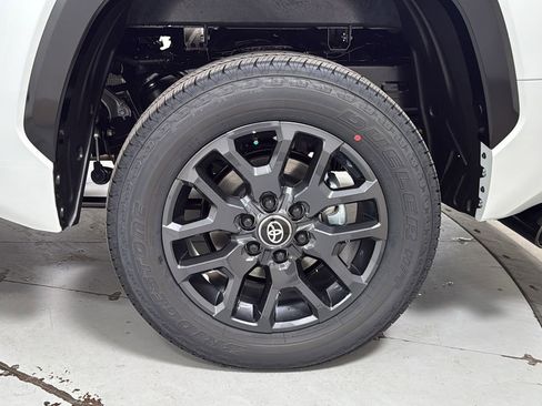 New 2026 Toyota Tundra Platinum image 23