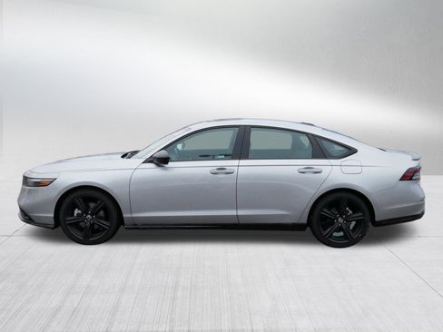 Certified 2025 Honda Accord Sport image 4