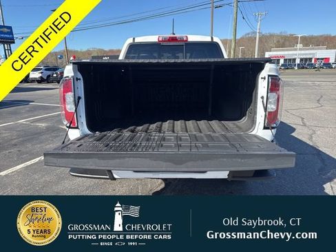 Used 2022 GMC Canyon Elevation w/ Elevation Premium Package AWD/4WD image 10