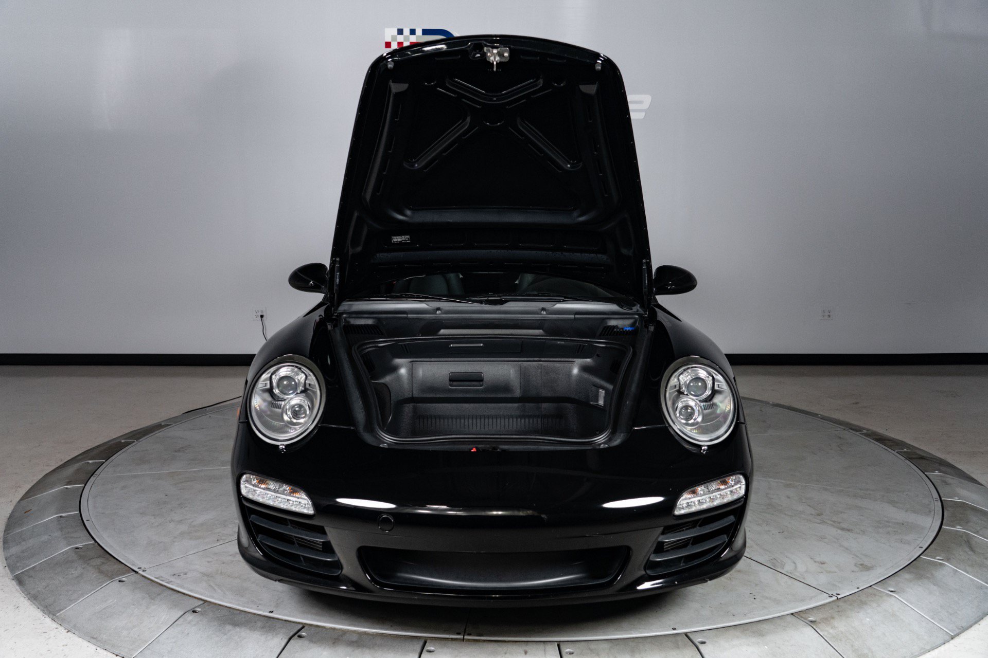 Used 2010 Porsche 911 Cabriolet image 63