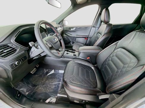 Used 2023 Ford Escape ST-Line Elite w/ Premium Technology Package image 24