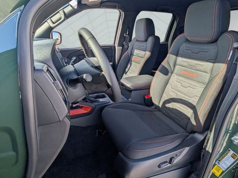 New 2026 Nissan Frontier Pro-X image 4