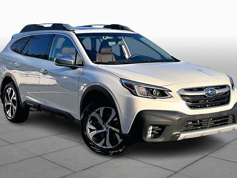 Used 2022 Subaru Outback Touring XT w/ Popular Package #2 image 2