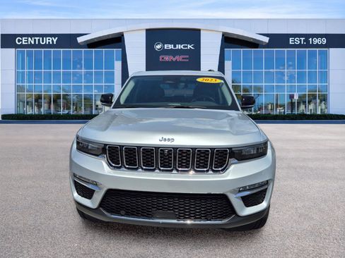 Used 2023 Jeep Grand Cherokee 4WD 4xe w/ Luxury Tech Group II image 2