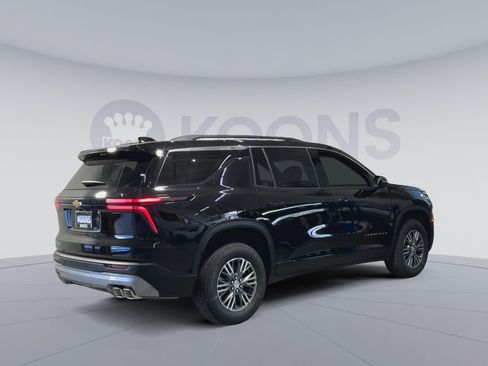 New 2026 Chevrolet Traverse LT w/ Driver Confidence Package FWD image 11