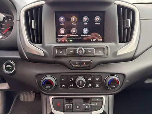 Used 2023 GMC Terrain SLE w/ Driver Convenience Package image 23