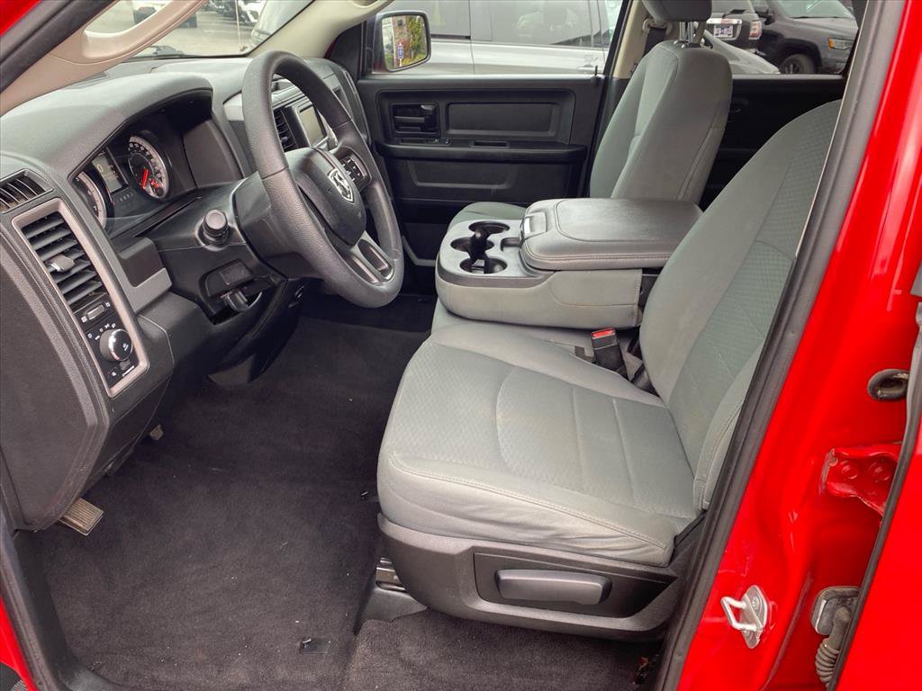 Used 2018 RAM 1500 Express AWD/4WD image 9