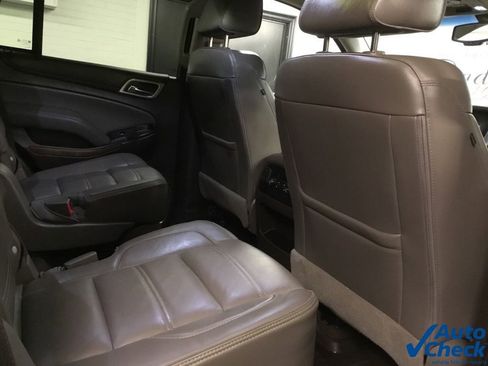 Used 2019 GMC Yukon Denali image 34