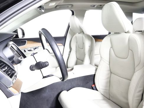 Used 2018 Volvo XC90 T6 Inscription w/ Convenience Package image 7