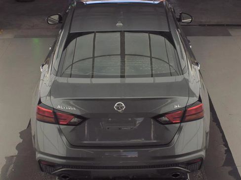 Used 2019 Nissan Altima 2.5 SL FWD image 6