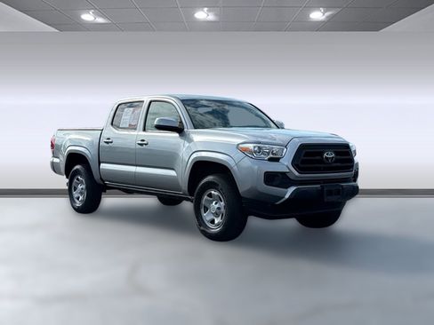 Used 2023 Toyota Tacoma SR image 6