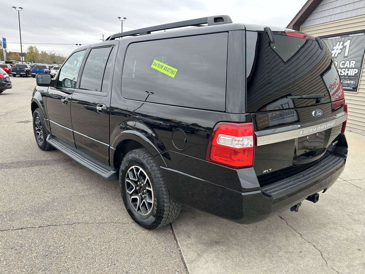 Used 2017 Ford Expedition EL XLT AWD/4WD image 7