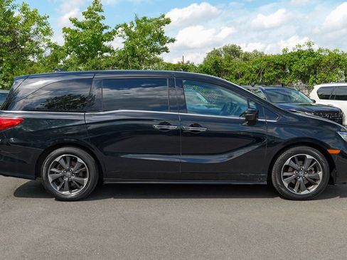 Used 2023 Honda Odyssey Elite image 8