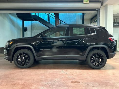 New 2026 Jeep Compass Latitude AWD/4WD image 2