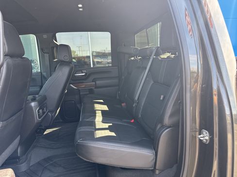 Used 2022 Chevrolet Silverado 3500 High Country w/ Z71 Off-Road Package image 15