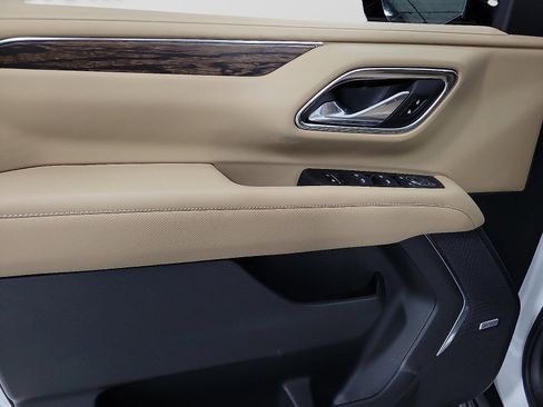 Used 2024 Chevrolet Tahoe Premier w/ Advanced Technology Package image 14