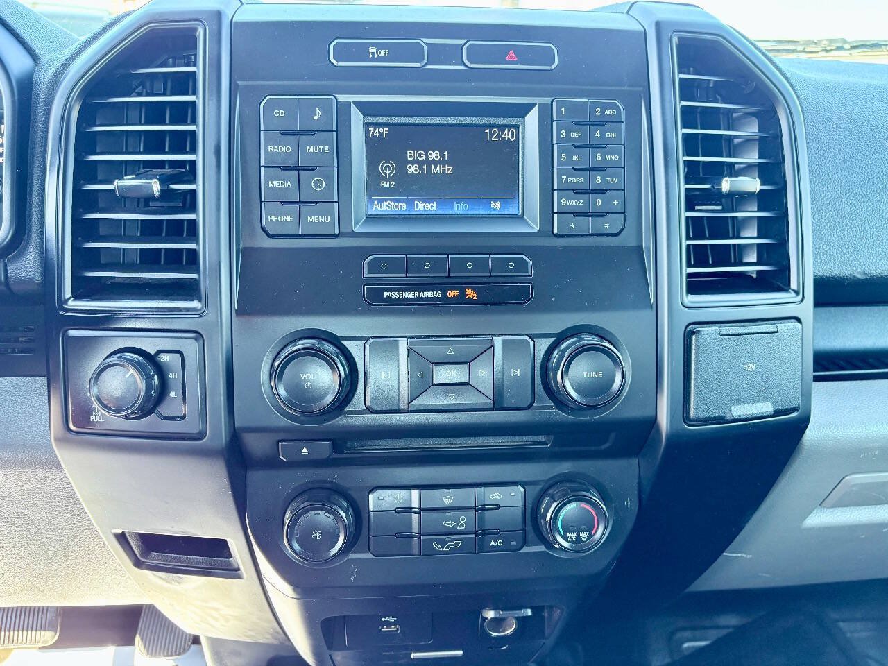 Used 2016 Ford F150 XL w/ Equipment Group 101A Mid AWD/4WD image 15
