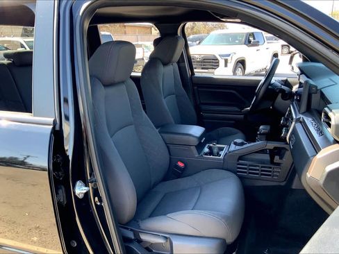 Used 2024 Toyota Tacoma SR5 image 17