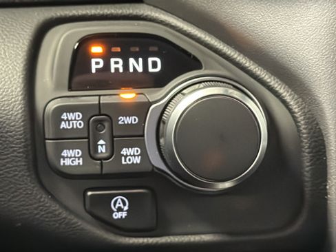New 2026 RAM 1500 Big Horn AWD/4WD image 21