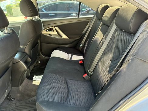 Used 2011 Toyota Camry SE w/ SE Extra-Value Pkg #1 FWD image 45
