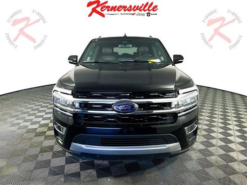 Used 2024 Ford Expedition Max Limited image 2