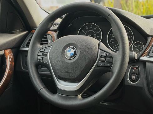 Used 2014 BMW 328i xDrive Sedan image 24