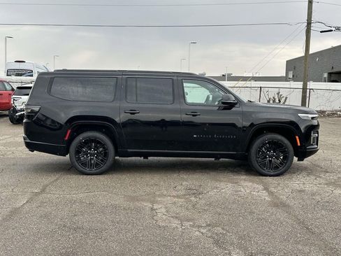 New 2026 Jeep Grand Wagoneer L Limited image 2