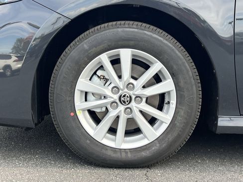 New 2026 Toyota Camry LE AWD/4WD image 7