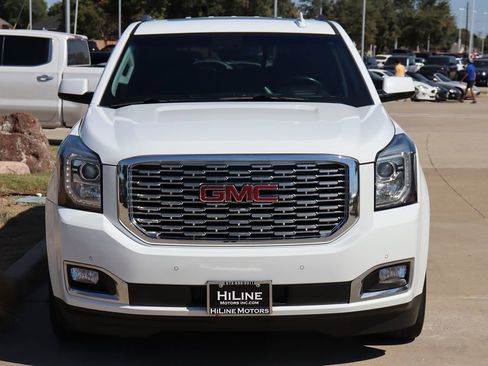 Used 2019 GMC Yukon Denali w/ Denali Ultimate Package image 3