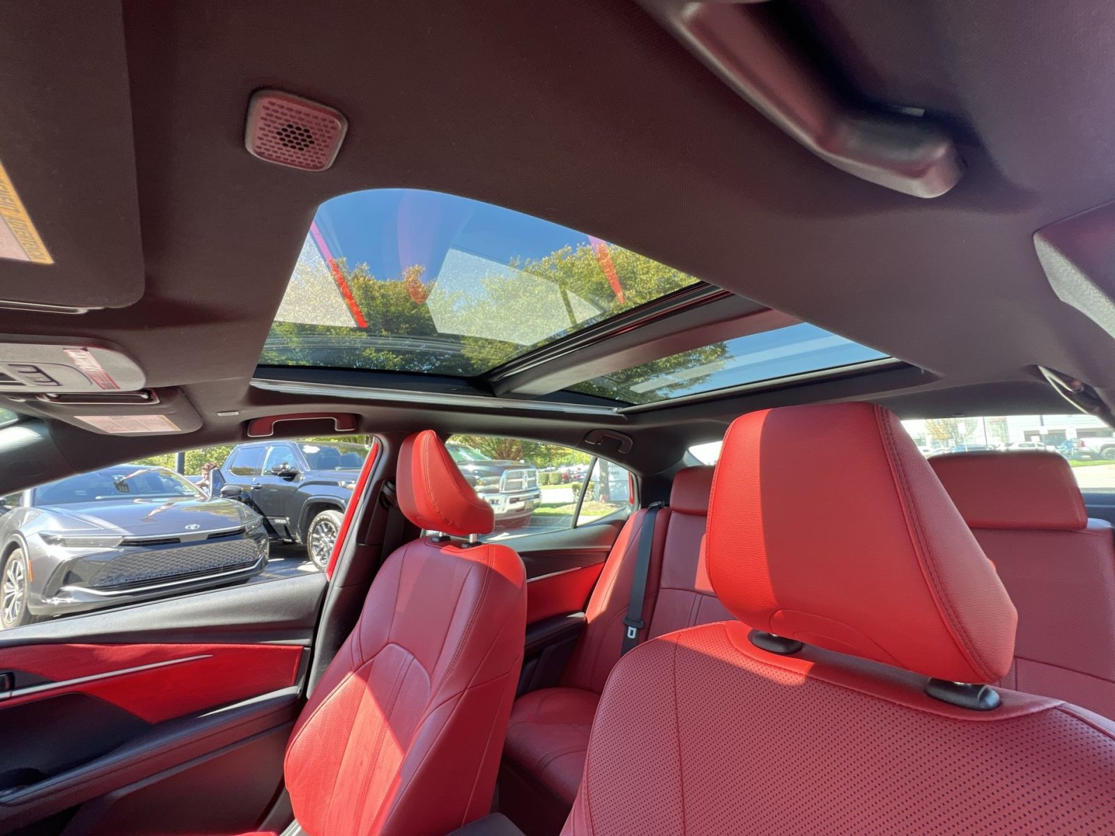 Used 2025 Toyota Camry XSE FWD image 23