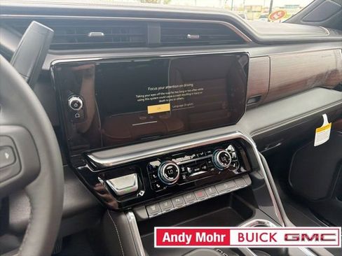 New 2026 GMC Sierra 2500 Denali Ultimate AWD/4WD image 28