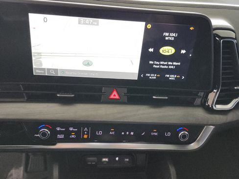 Used 2023 Kia Sportage X-Line w/ X-Line Premium Package AWD/4WD image 13