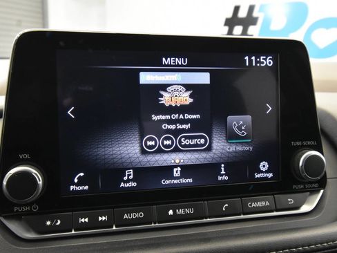 Used 2023 Nissan Rogue S image 20