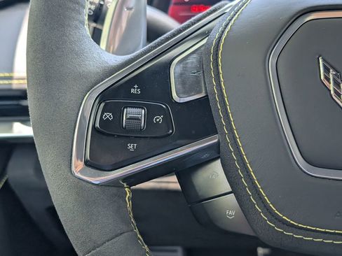 Used 2022 Chevrolet Corvette Stingray Premium Cpe RWD image 29