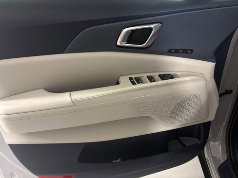 New 2026 Kia Carnival EX FWD image 14