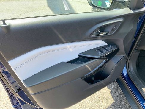 Certified 2024 Chevrolet Trax LT w/ LT Convenience Package image 20