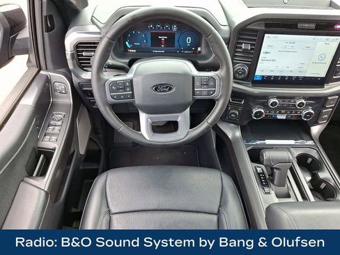 Used 2025 Ford F150 Lariat AWD/4WD image 3