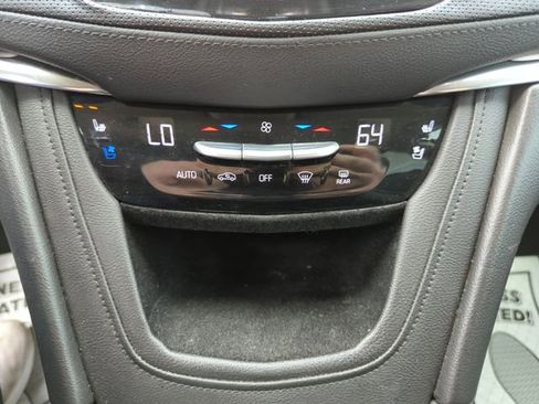 Used 2017 Cadillac XT5 Premium Luxury w/ LPO, Wheel Lock Package FWD image 30