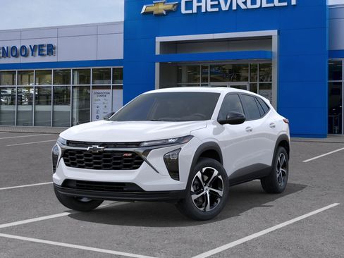 New 2026 Chevrolet Trax RS FWD image 6