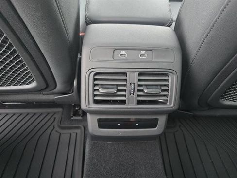 Used 2025 Audi Q5 Premium Plus image 19
