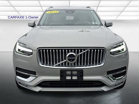 Certified 2023 Volvo XC90 B6 Plus AWD/4WD image 2