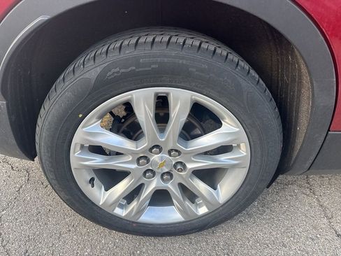 Used 2019 Chevrolet Blazer LT w/ Sun and Wheels Package FWD image 16