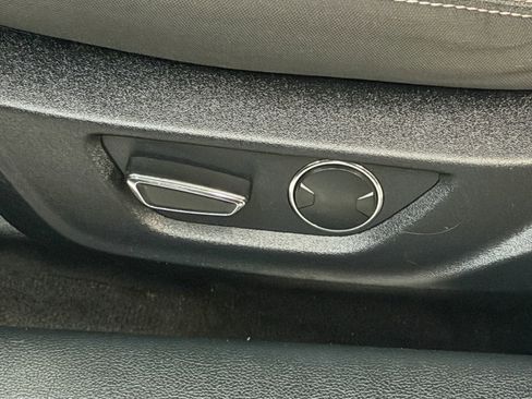 Used 2015 Ford Mustang Coupe image 17