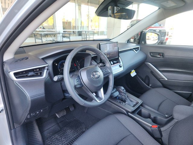 New 2026 Toyota Corolla Cross LE w/ Cold Weather Package AWD/4WD image 15