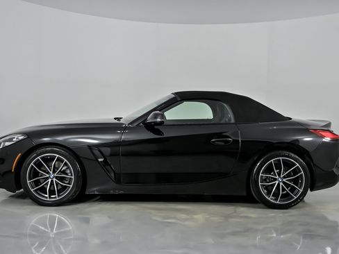 Used 2022 BMW Z4 sDrive30i image 8