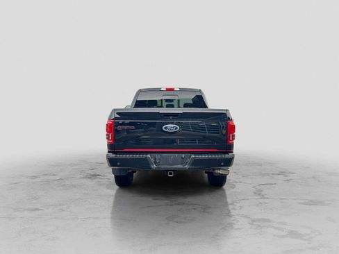 Used 2016 Ford F150 Lariat w/ Equipment Group 502A Luxury AWD/4WD image 5