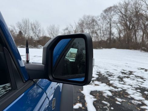 Used 2024 Ford Bronco Wildtrak image 13