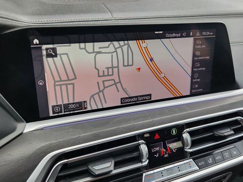 Used 2020 BMW X7 xDrive40i w/ Premium Package AWD/4WD image 8