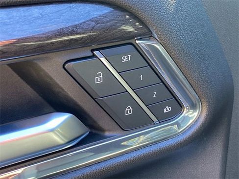 Used 2024 Chevrolet Silverado 2500 LTZ image 14